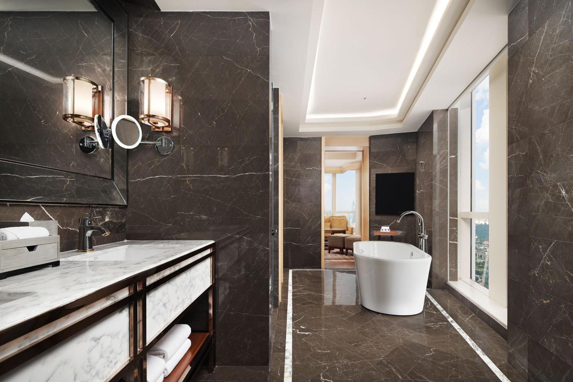 Sheraton Petaling Jaya Hotel Exterior foto Bathroom
